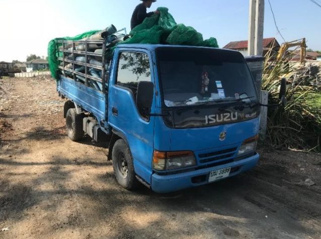 รถบรรทุก 4 ล้อกลาง ISUZU